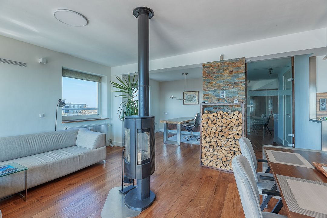 Hongarenburg 156, Den Haag