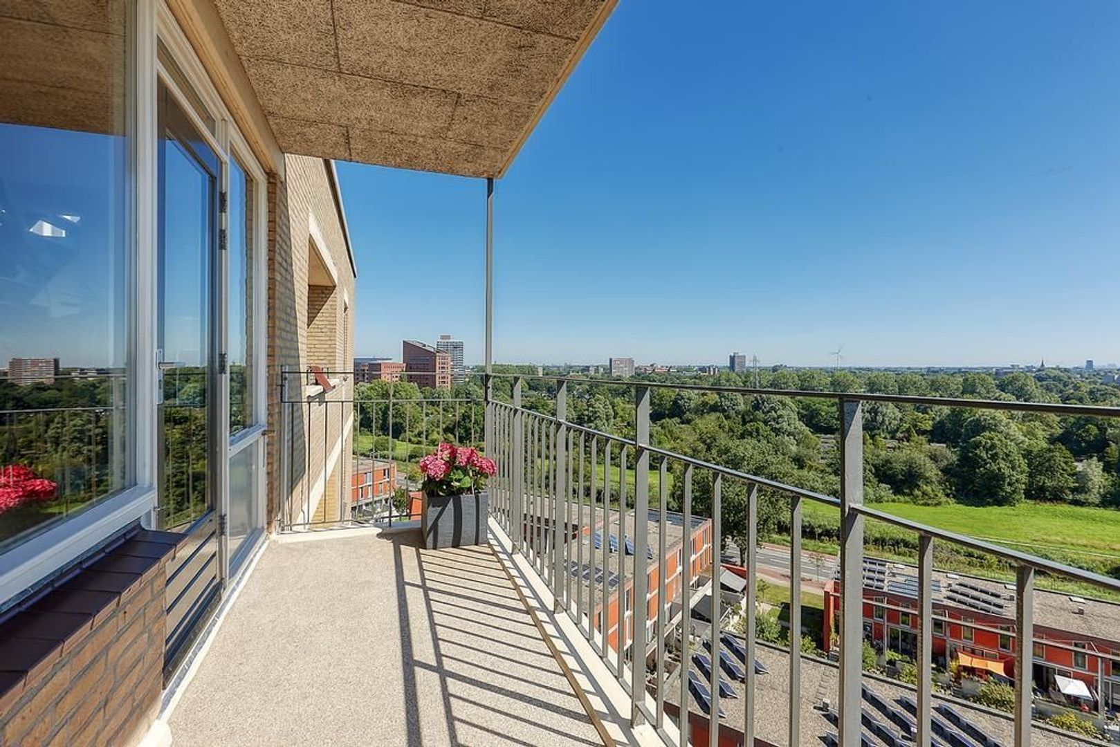 Hongarenburg 156, Den Haag foto-0 blur