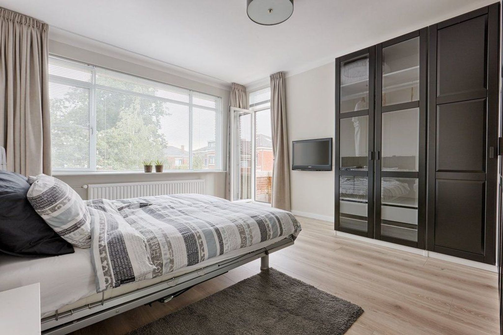 Van Kijfhoeklaan 96, Den Haag foto-13 blur