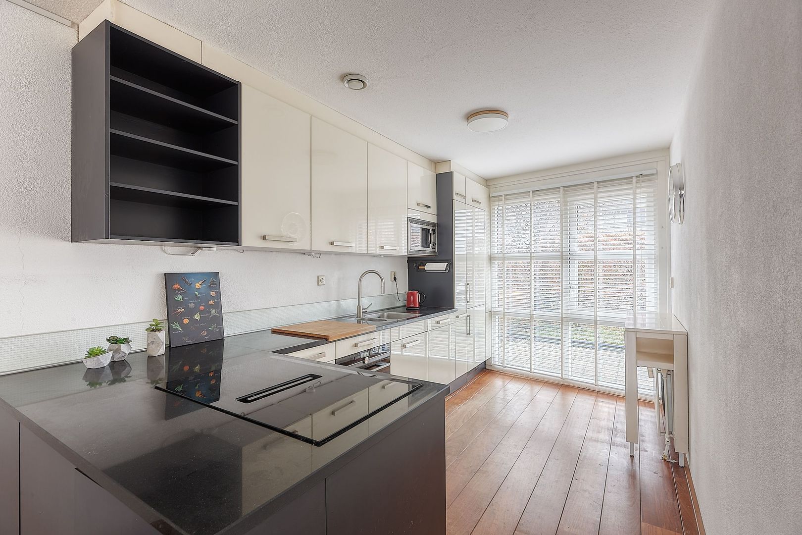 Arenastraat 88, Den Haag foto-8 blur