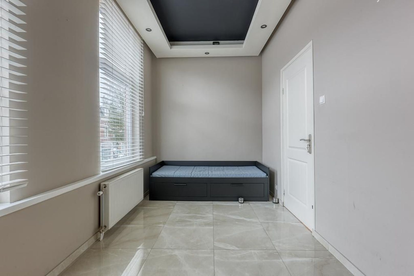 Maaswijkstraat, Den Haag foto-13 blur