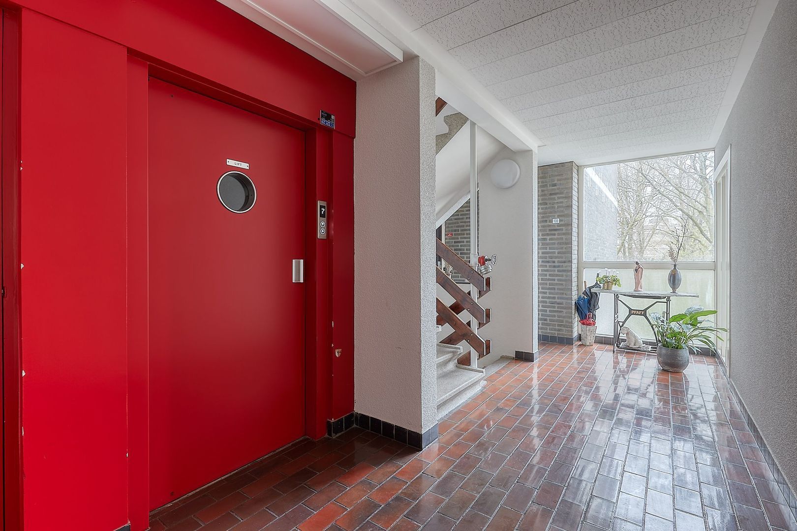 Klaverweide 112, Voorburg foto-30 blur