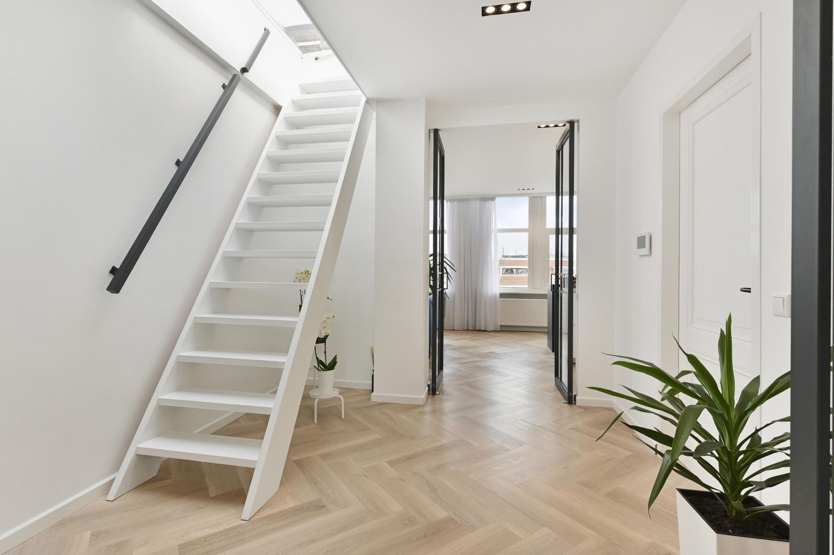 Koningin Wilhelminalaan 442, Voorburg foto-26 blur