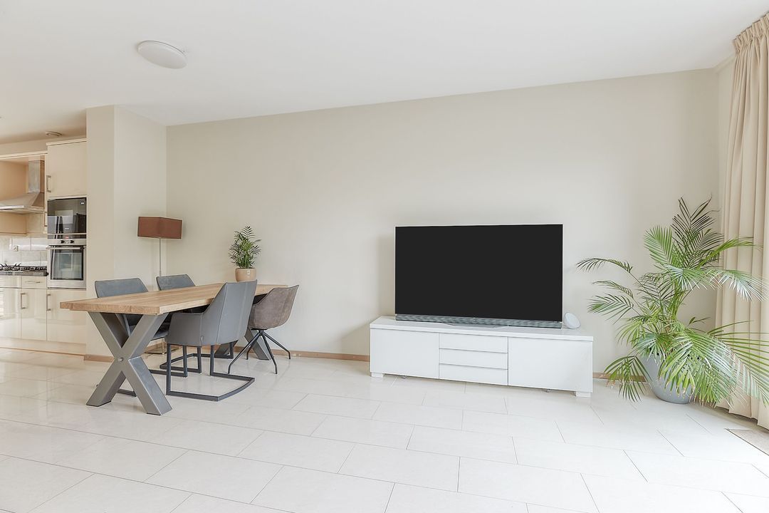 Tom Navislaan 42, Den Haag