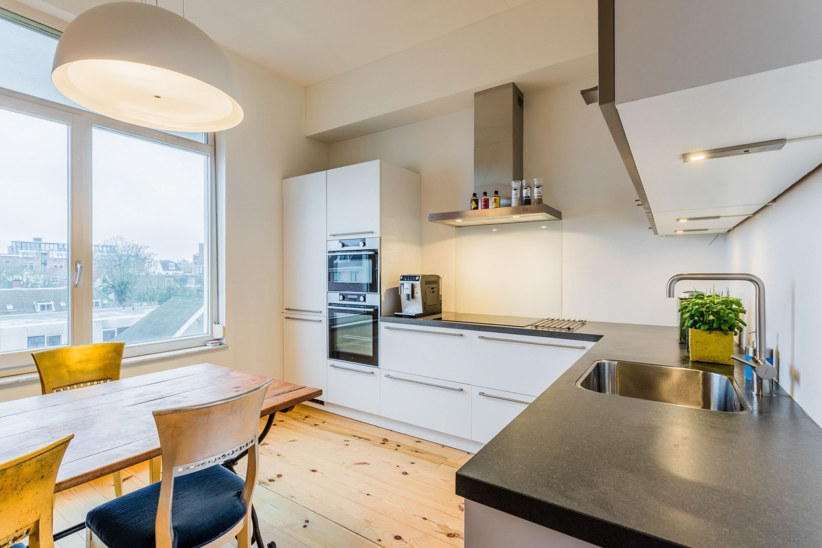 Prinsegracht 28 A, Den Haag foto-7 blur