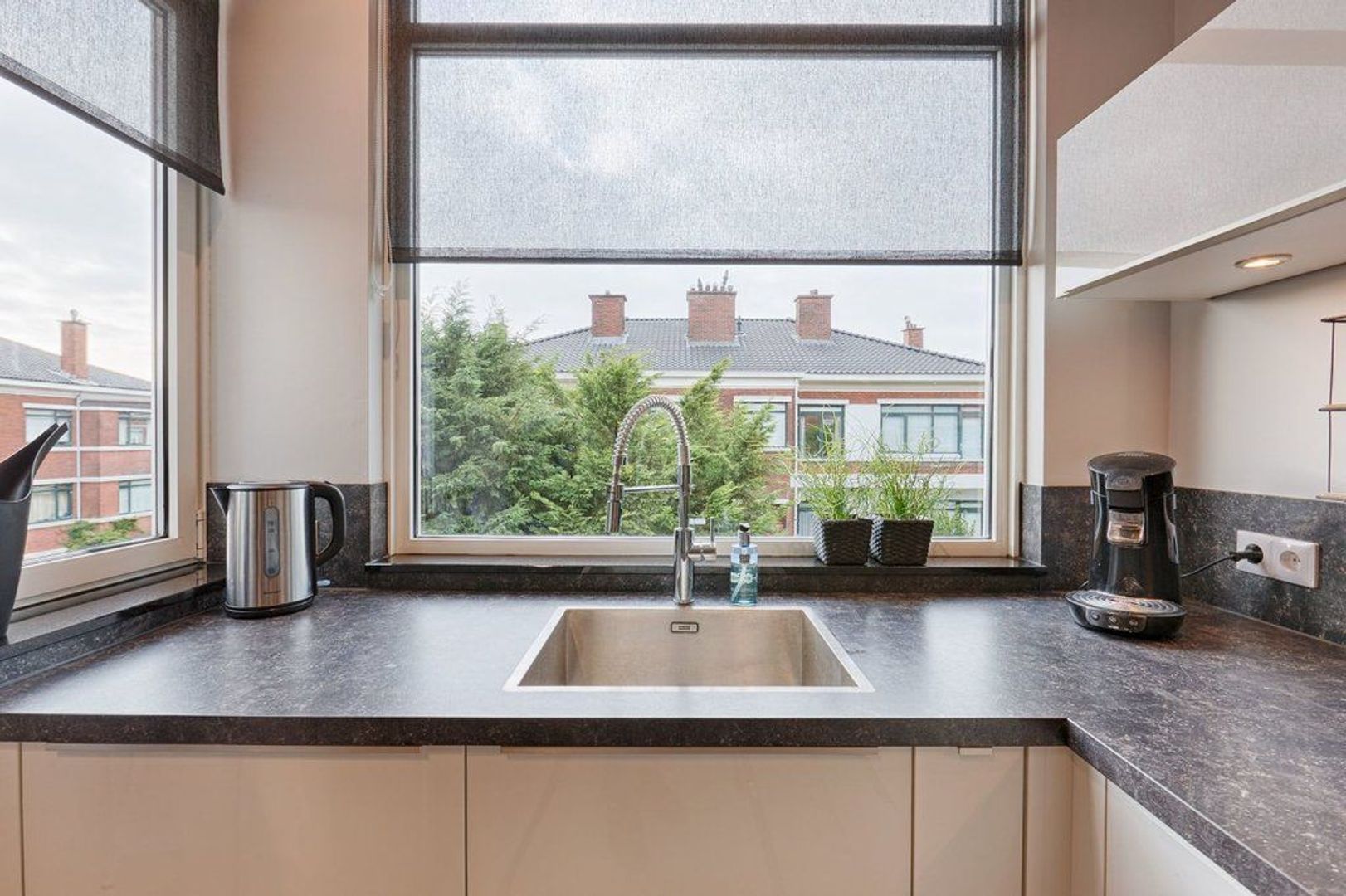 Van Kijfhoeklaan 96, Den Haag foto-8 blur