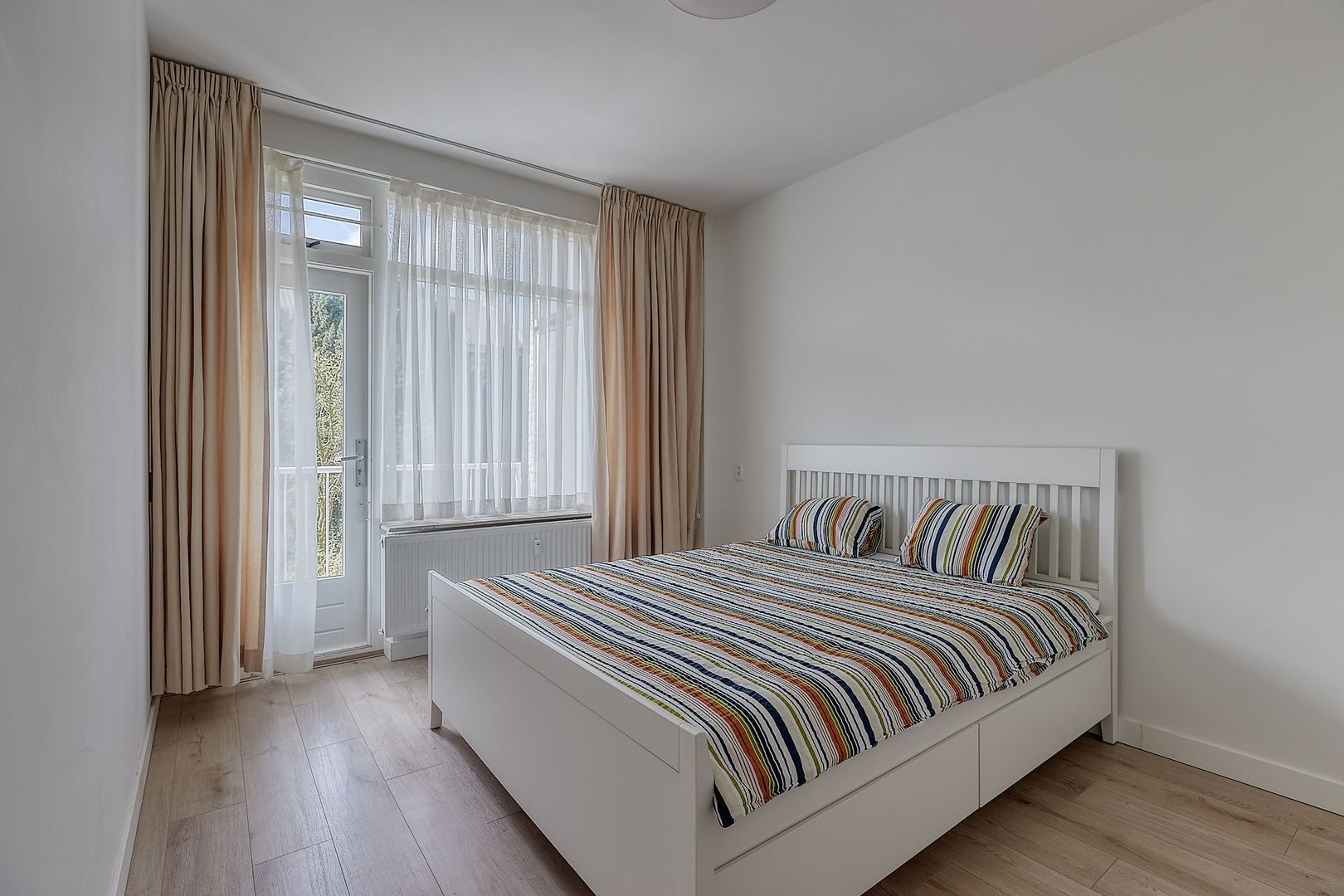 Pieter Meinersstraat 46, Den Haag foto-17 blur