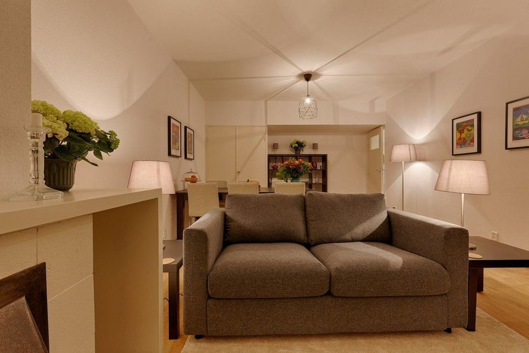 Suzannaland 452, Den Haag