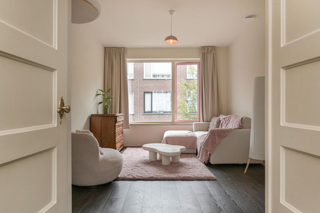 Usselincxstraat 82, Den Haag