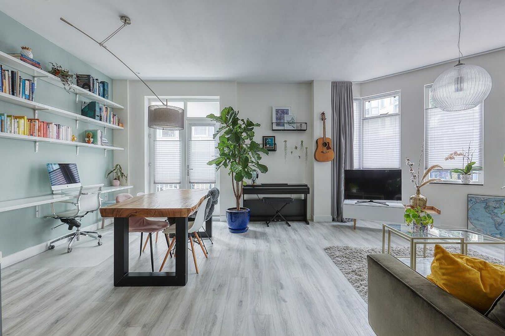 Witte de Withstraat 119, Den Haag foto-2 blur