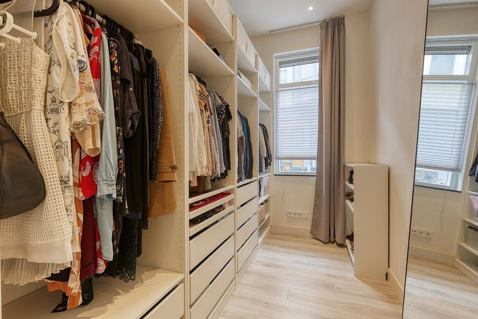 Witte de Withstraat 119, Den Haag foto-12 blur