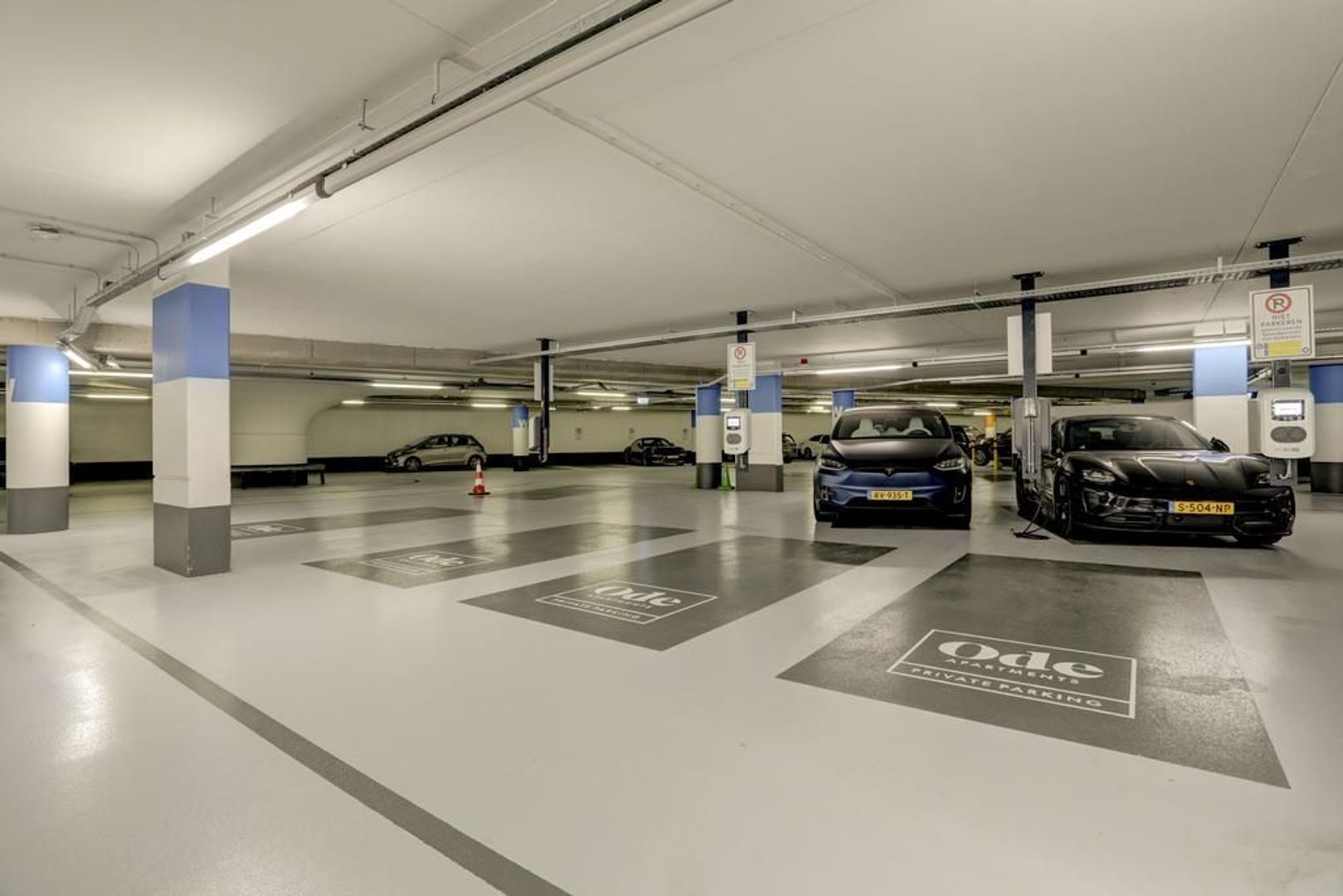 Ton de Leeuwstraat 18, Amsterdam foto-41