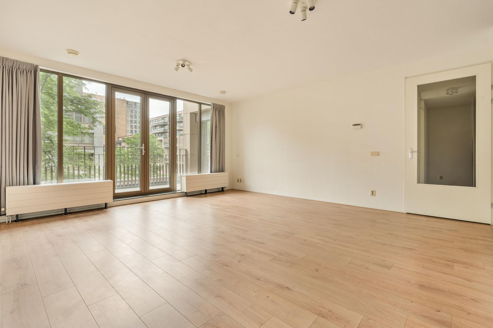 Titus van Rijnstraat 271, Amsterdam foto-1