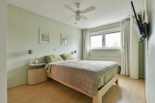 Volendammerweg 66, Amsterdam foto-11 thumb