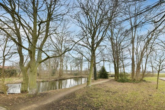 Koningin Emmalaan 8, Ouderkerk Aan De Amstel foto-22 thumb