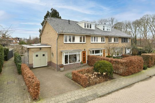 Koningin Emmalaan 8, Ouderkerk Aan De Amstel foto-0 thumb