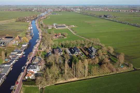 Broekermeerdijk 31, Broek In Waterland foto-54 thumb