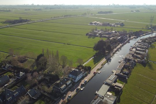 Broekermeerdijk 31, Broek In Waterland foto-56 thumb