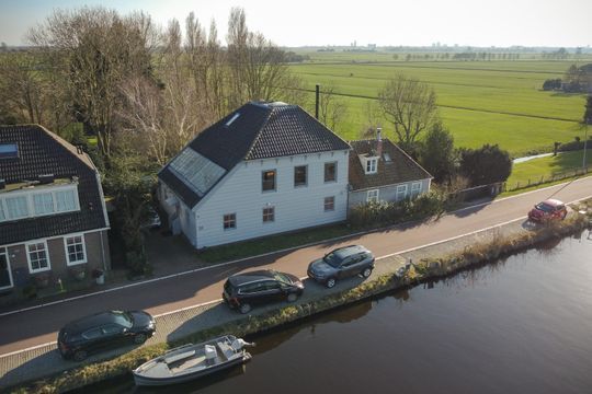 Broekermeerdijk 31, Broek In Waterland foto-1 thumb