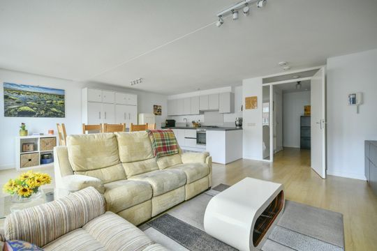 Valkenburgerstraat 198 F, Amsterdam foto-7 thumb