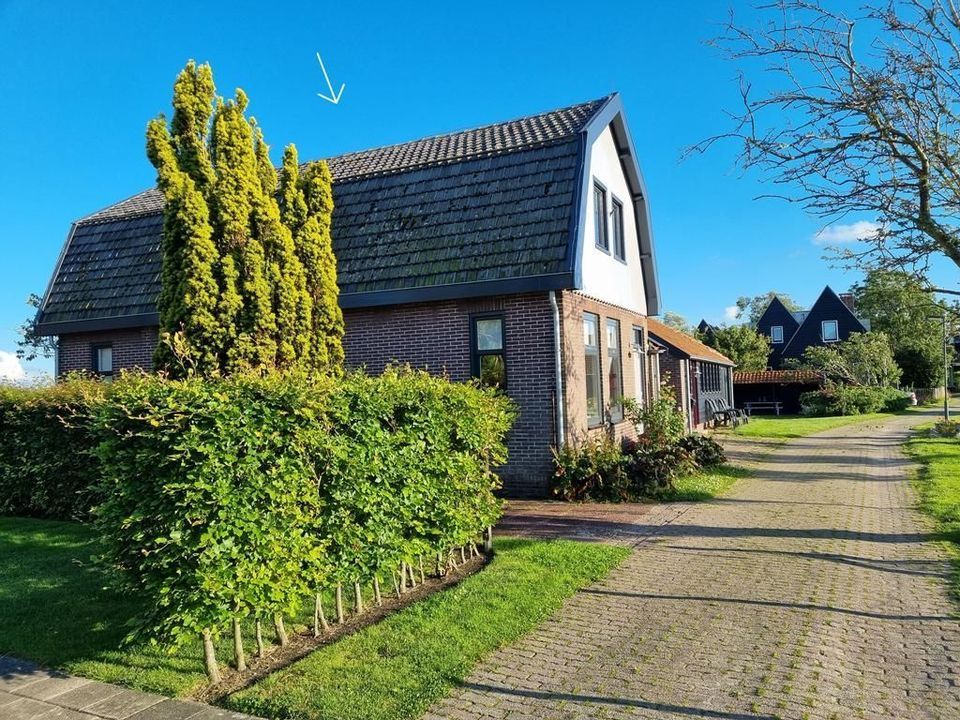 Woude 26, De Woude