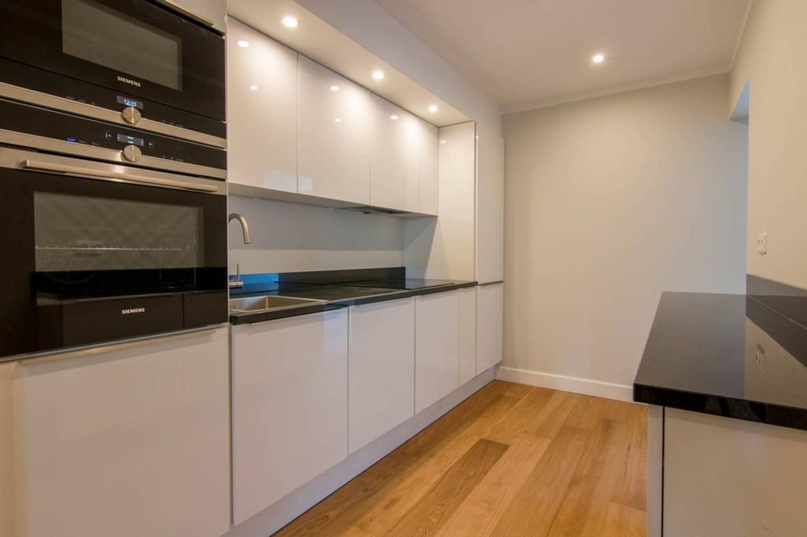 Waalsdorperweg 369, Den Haag foto-1