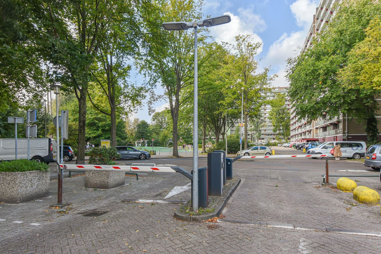 Volendamlaan 766, Den Haag foto-44