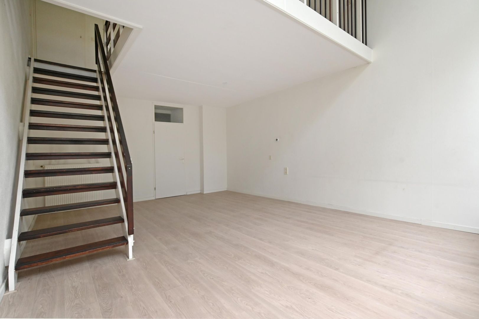 De Brink 1034, Den Haag foto-2