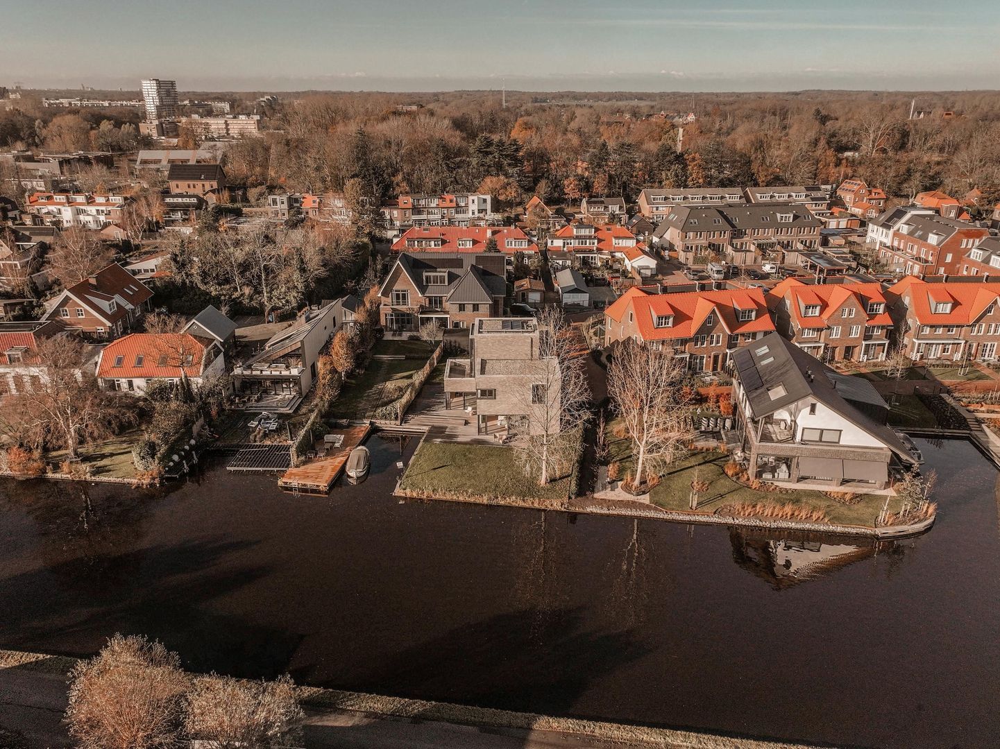 Liburne 20, Leidschendam foto-84