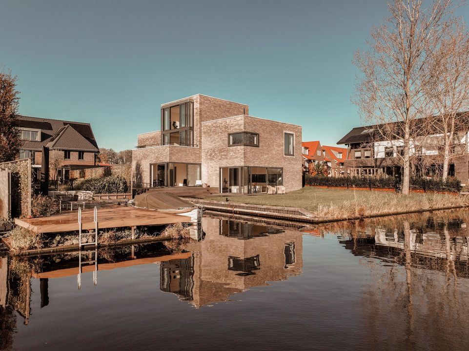 Liburne 20, Leidschendam