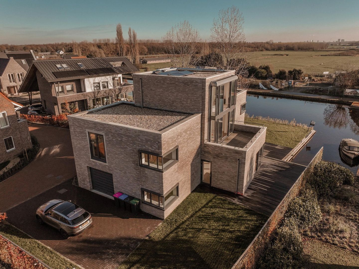 Liburne 20, Leidschendam foto-80