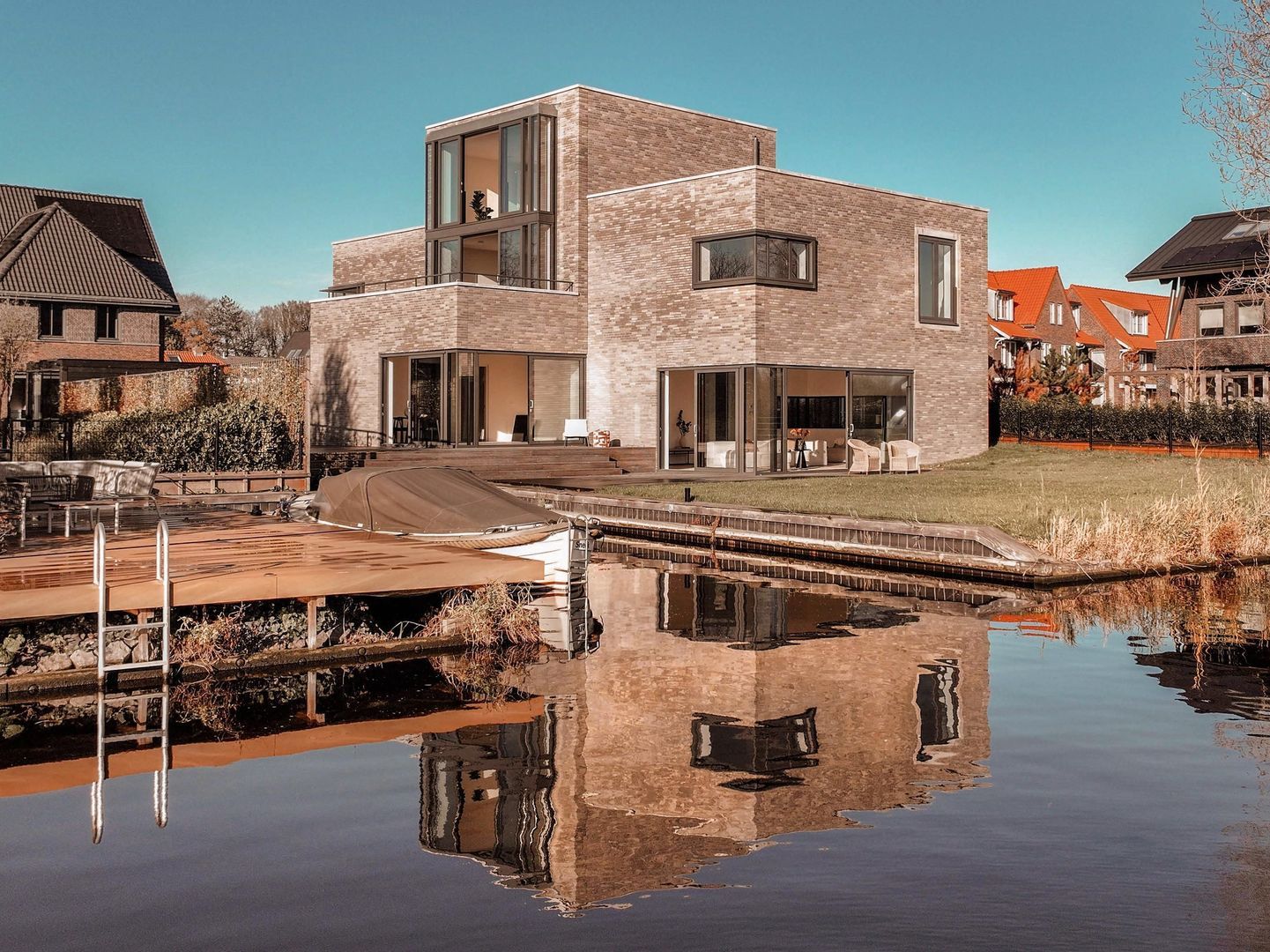 Liburne 20, Leidschendam foto-13