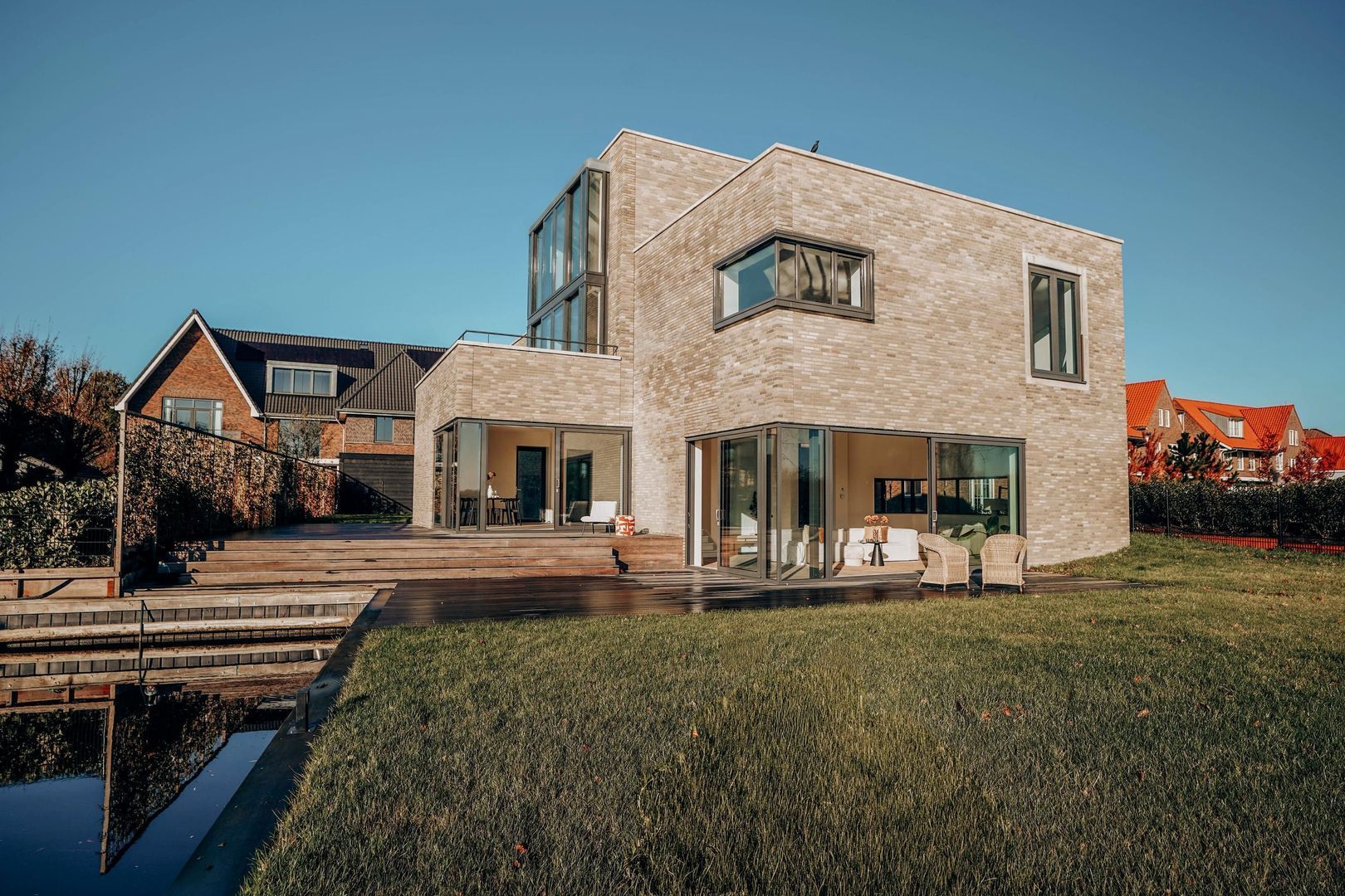 Liburne 20, Leidschendam foto-14