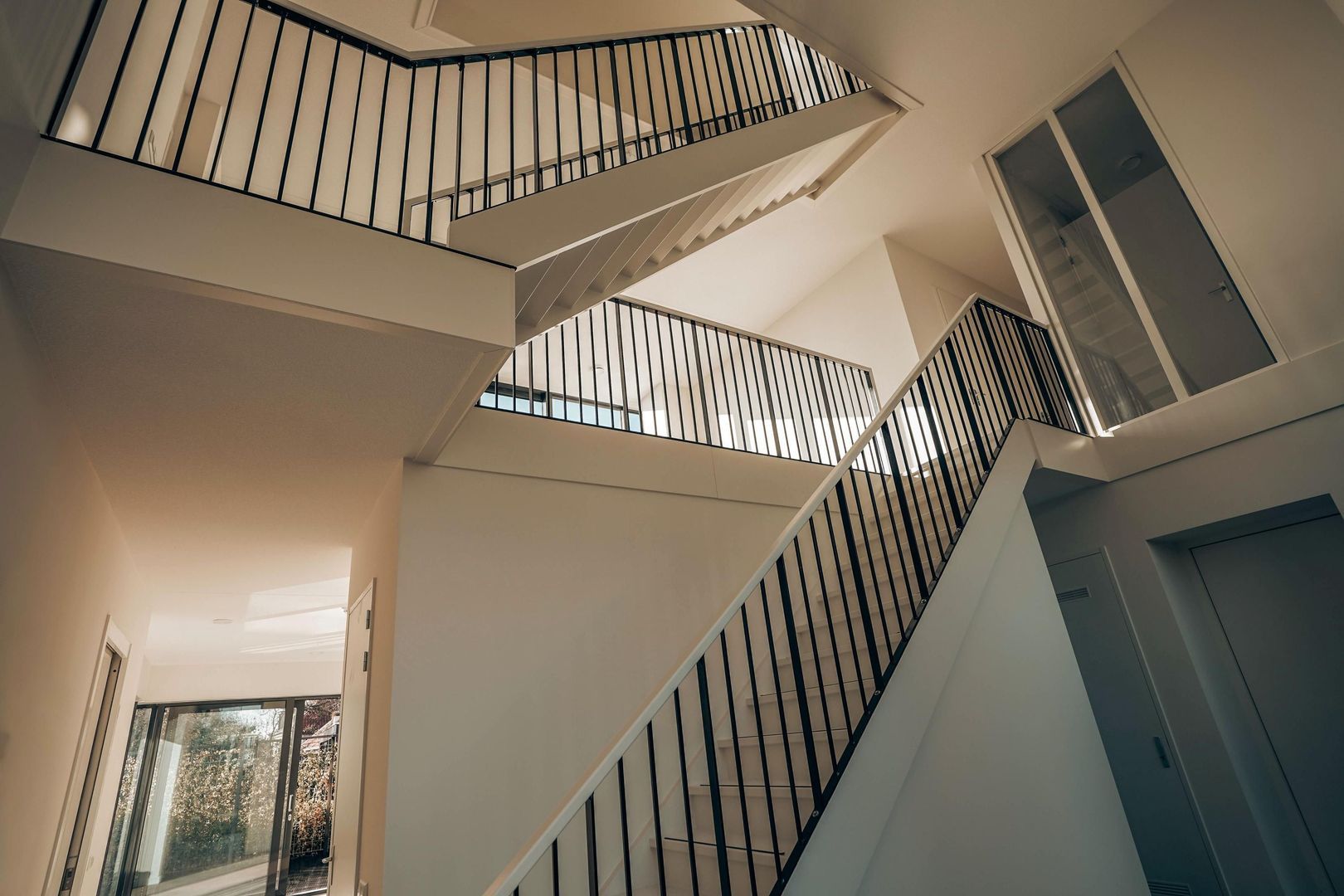 Liburne 20, Leidschendam foto-41