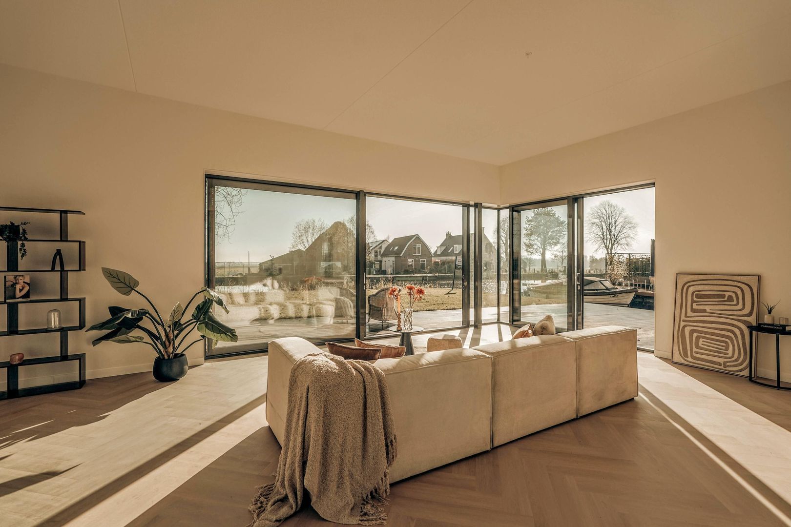 Liburne 20, Leidschendam foto-24