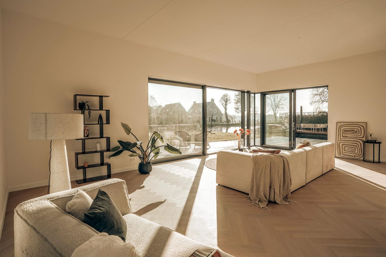 Liburne 20, Leidschendam foto-34