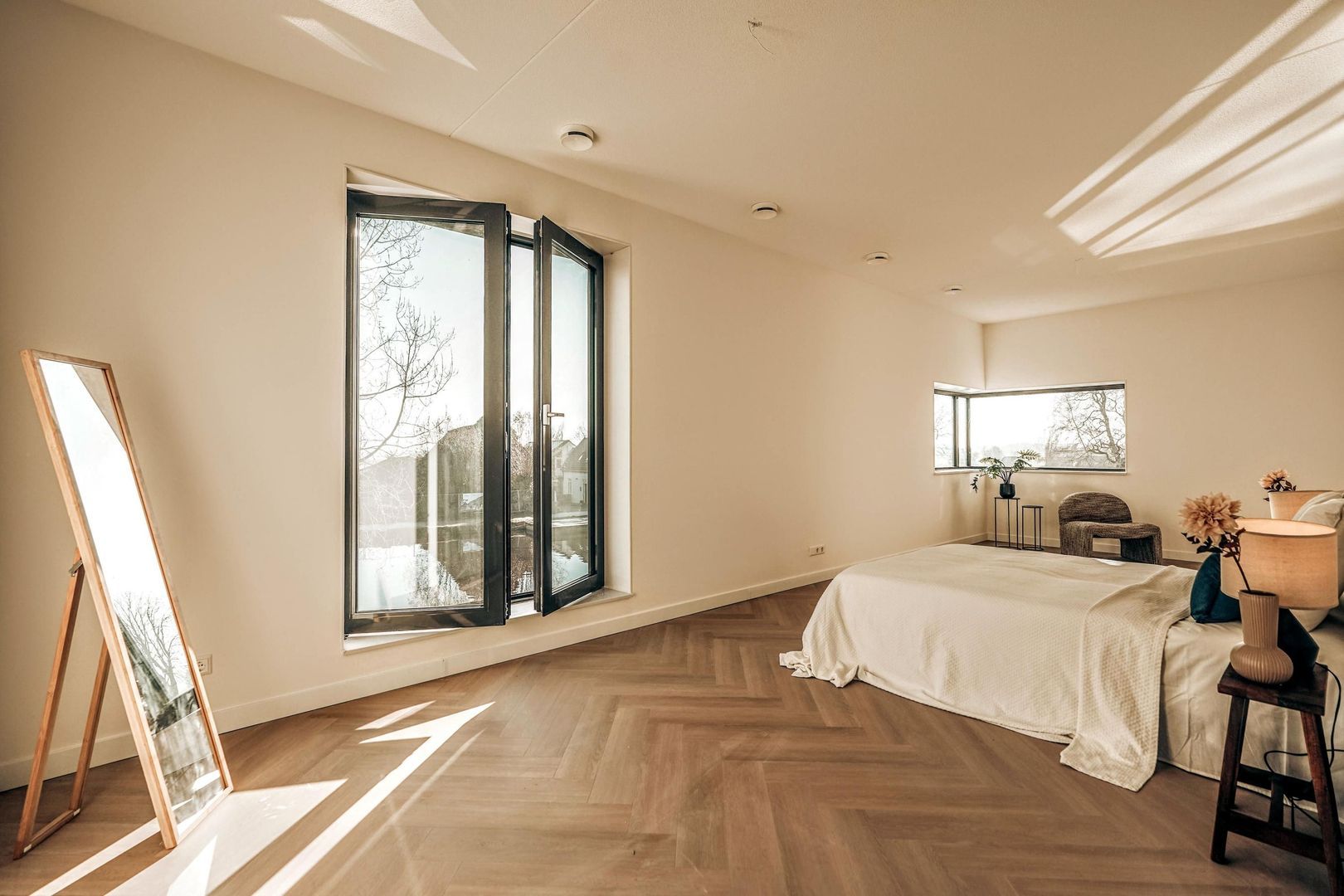 Liburne 20, Leidschendam foto-49