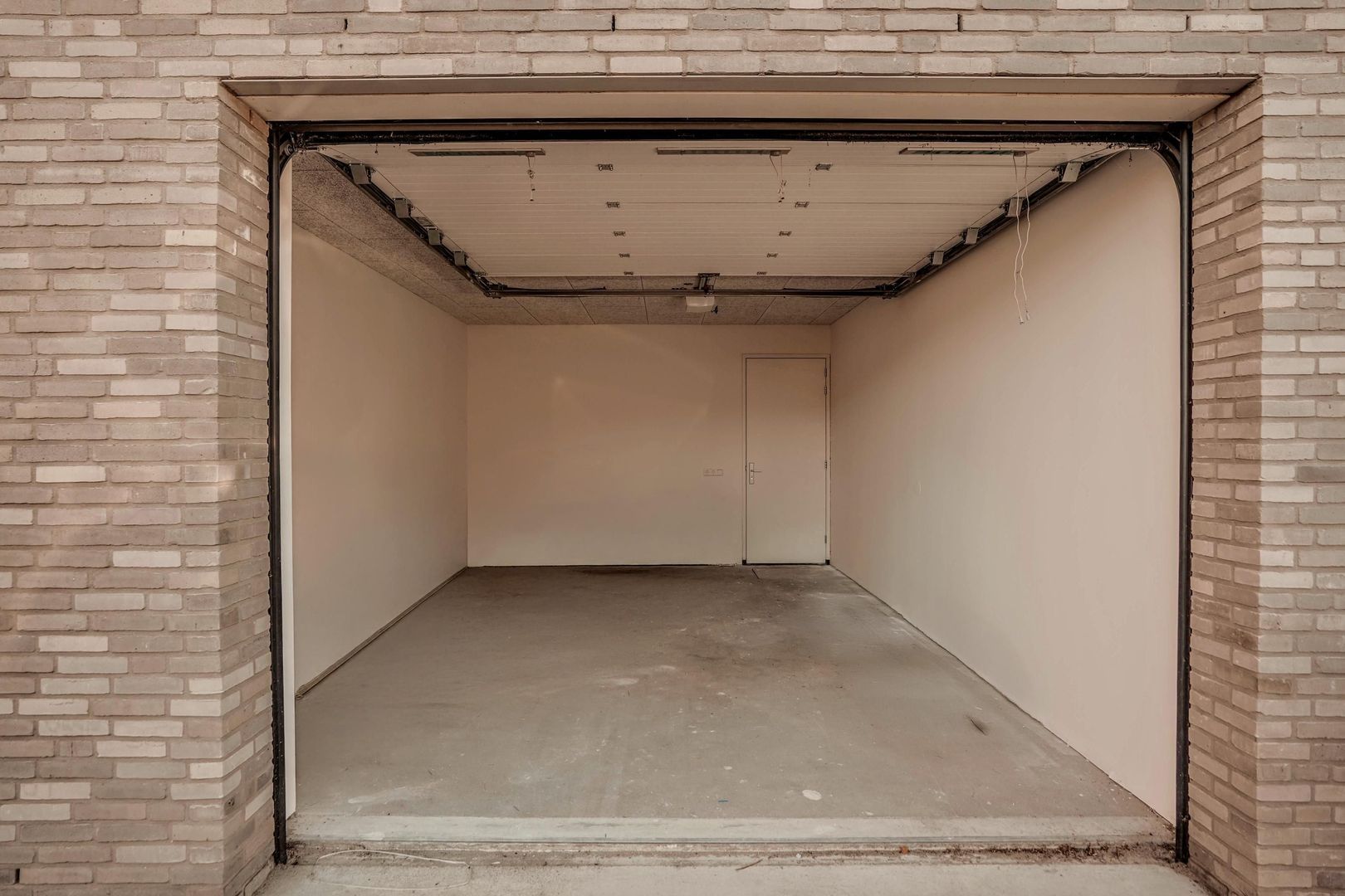 Liburne 20, Leidschendam foto-93