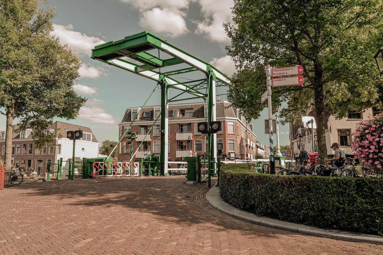 Liburne 20, Leidschendam foto-105