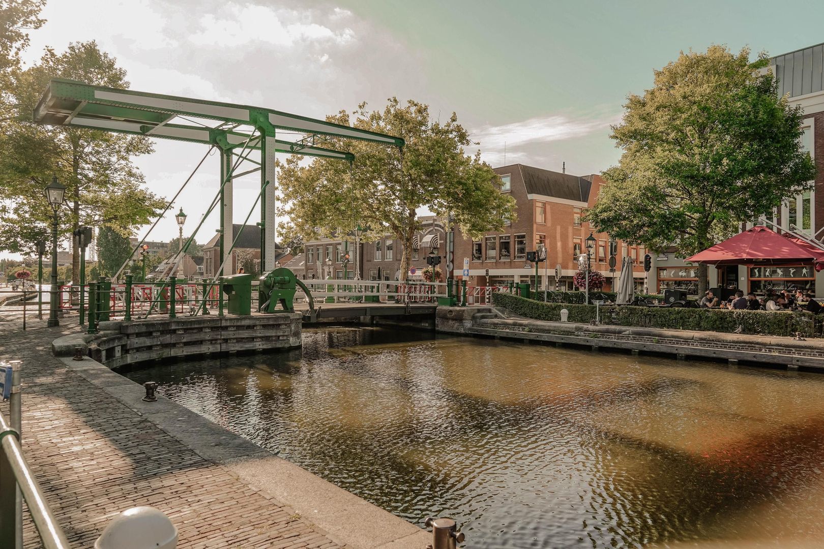 Liburne 20, Leidschendam foto-104