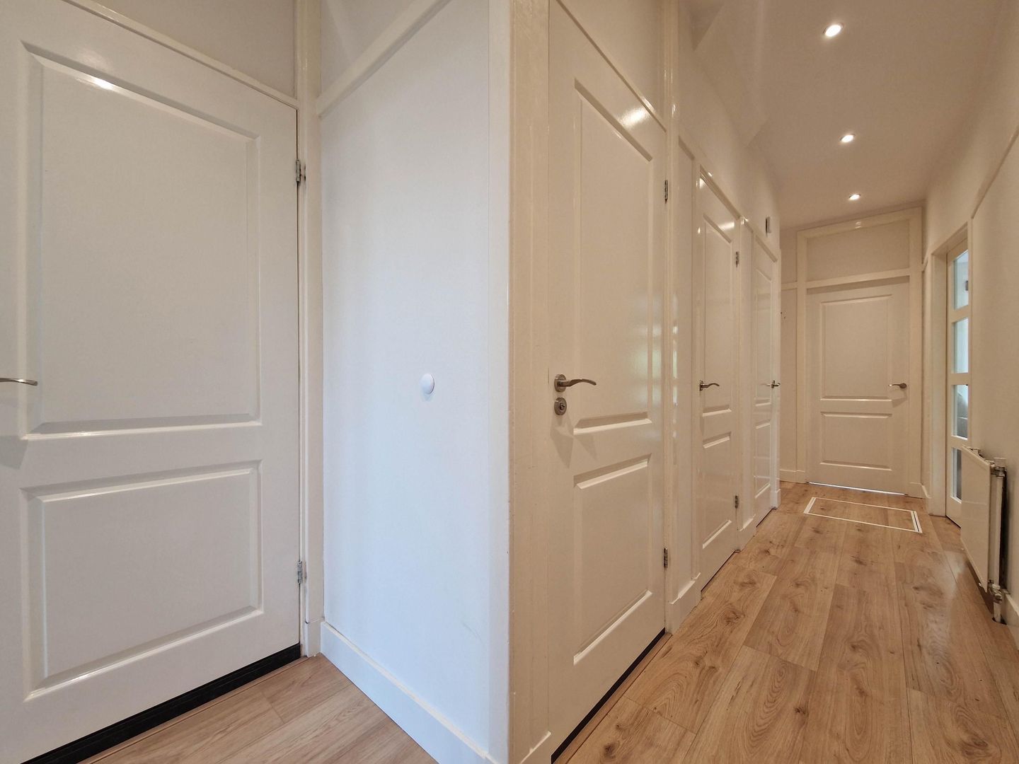 Mient 348, Den Haag foto-13