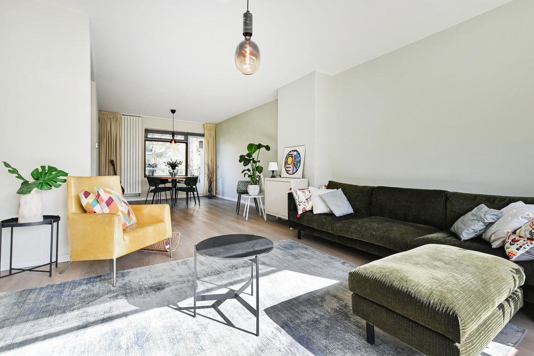 Olgaland 30, Den Haag