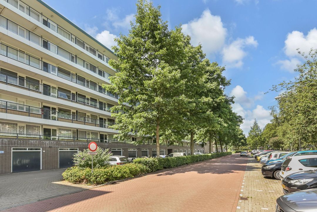 Prinses Annalaan 180, Leidschendam