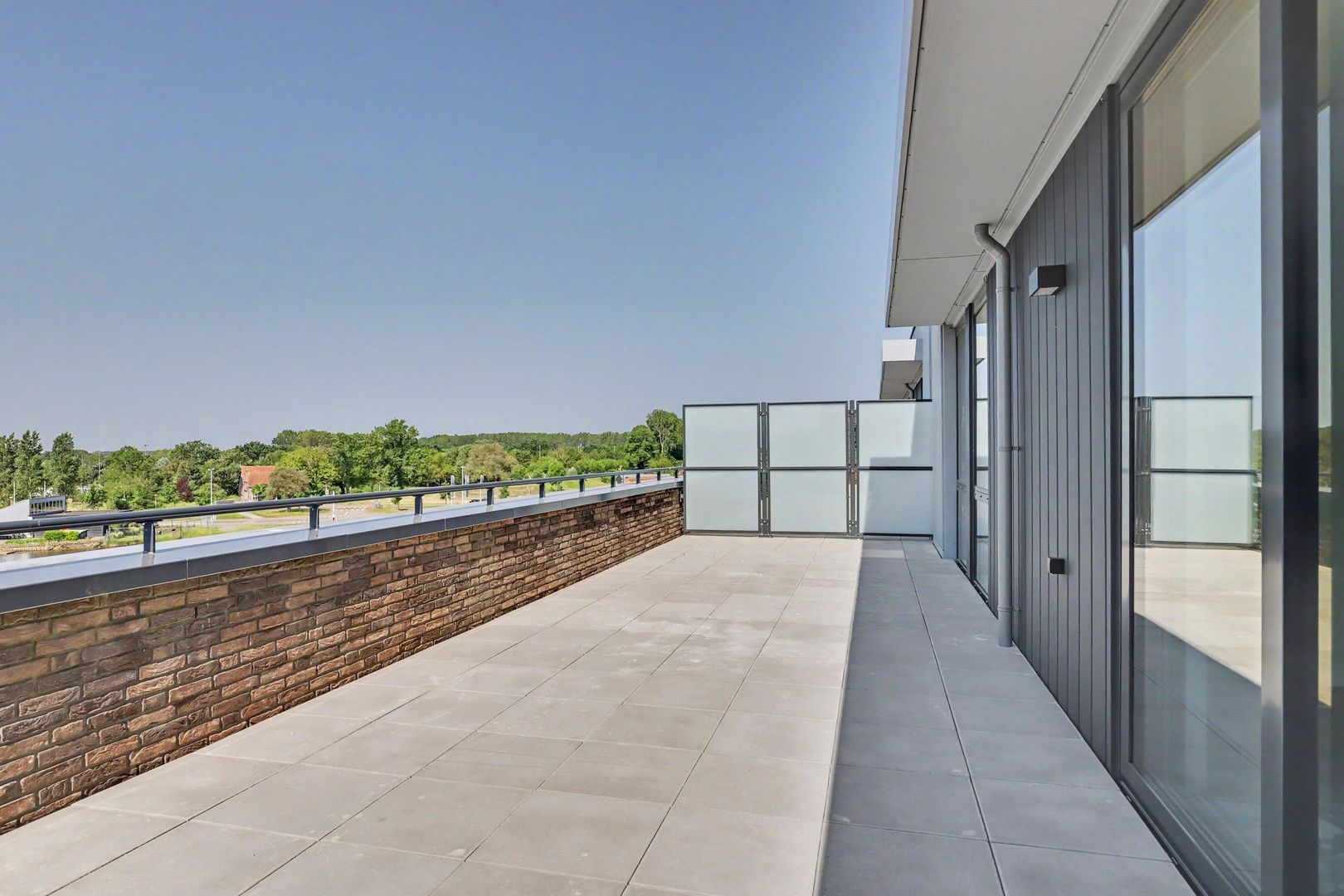 Fiora: Penthouse H 14, Goes foto-24