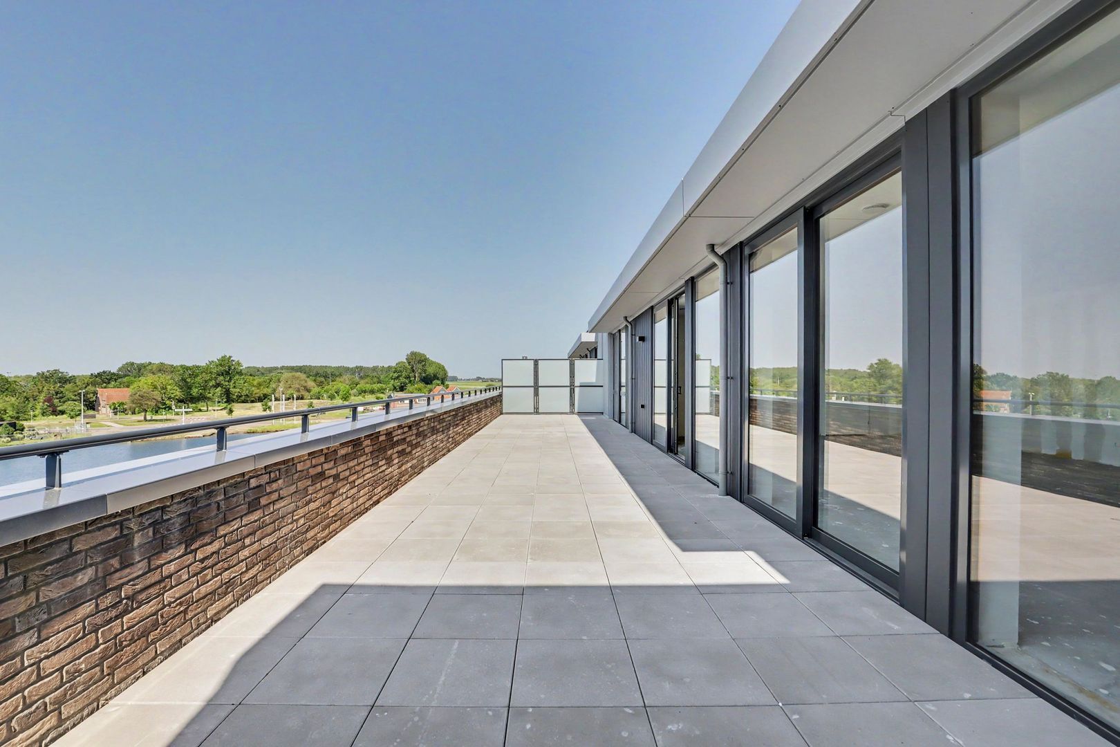Fiora: Penthouse H 14, Goes foto-31