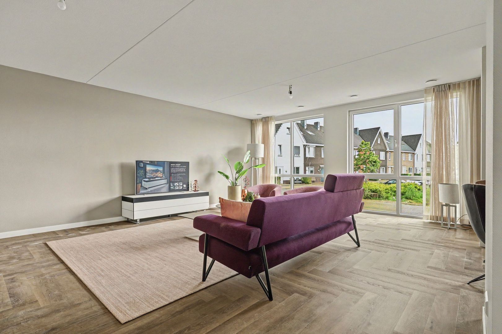 Elantra: Appartement C 15, Goes foto-14