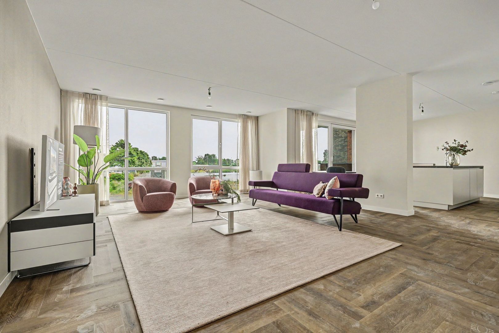 Elantra: Appartement C 15, Goes foto-4