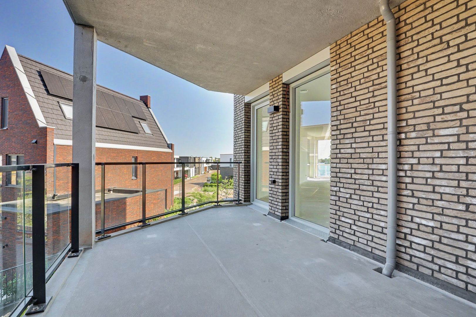 Elantra: Appartement F 22, Goes foto-11
