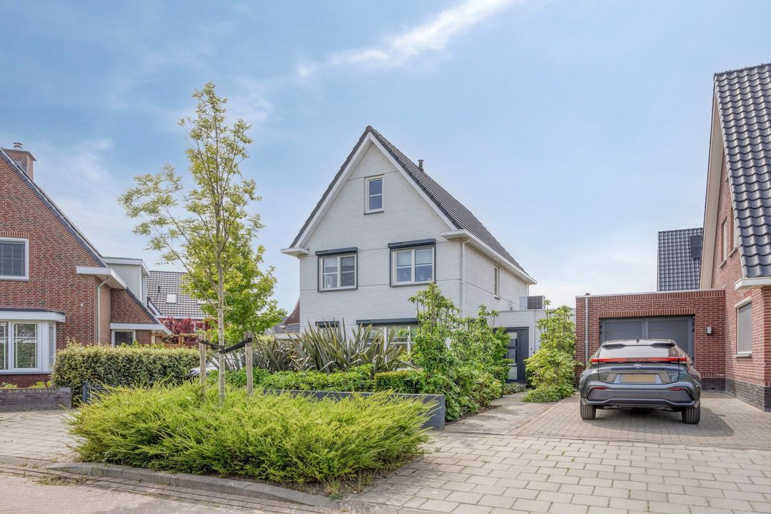 Albert Aylerstraat 4