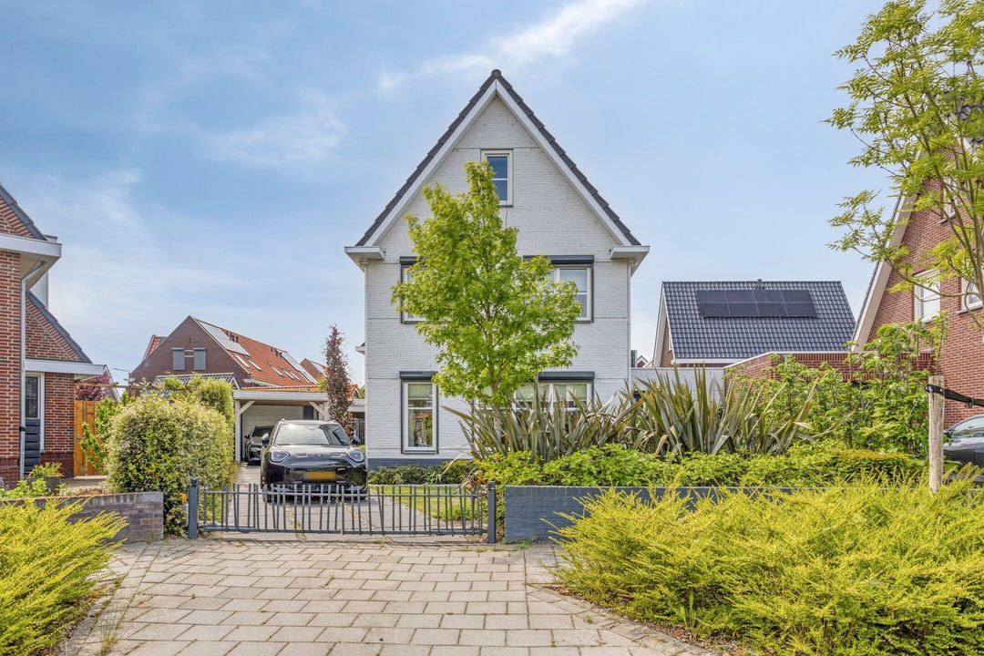 Albert Aylerstraat 4, Middelburg